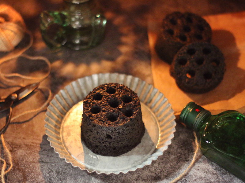 Honeycomb Black Sesame Steamed Cake