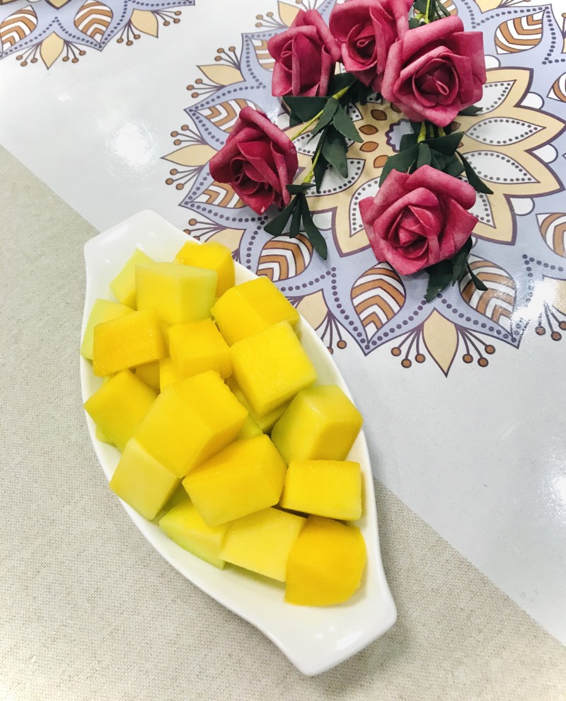 Mango Salad Preparation Steps