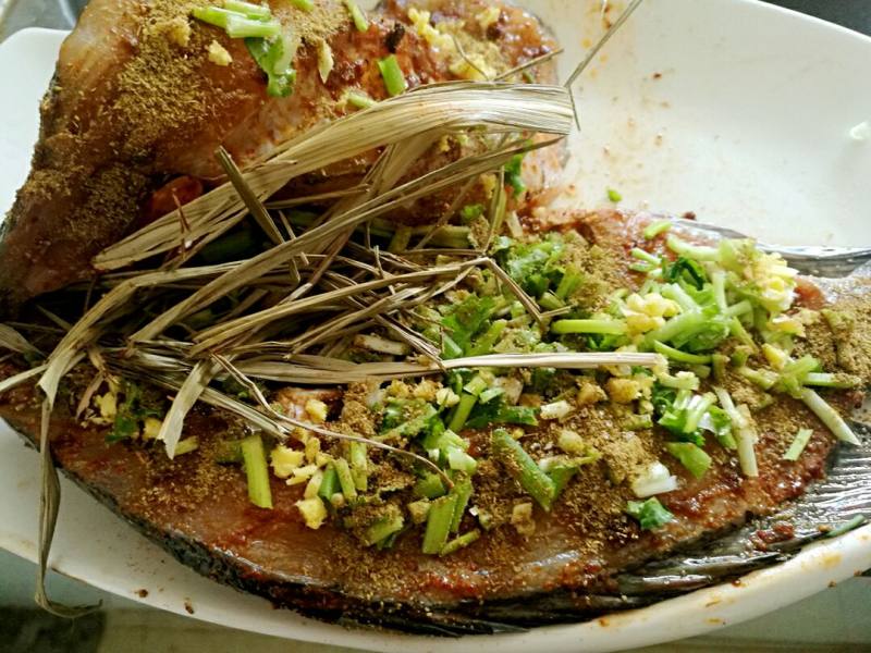 Steps to Make Lemongrass Grilled Tilapia