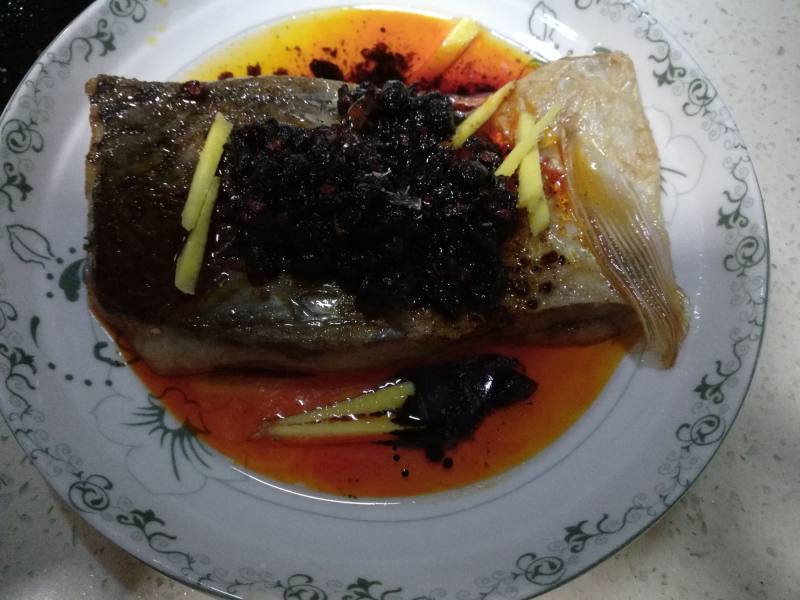 Steps to Make Lao Gan Ma Steamed Grass Carp