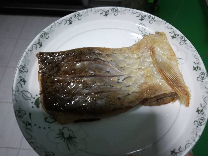 Steps to Make Lao Gan Ma Steamed Grass Carp