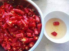 Steps for Making Pickled Chili Rings