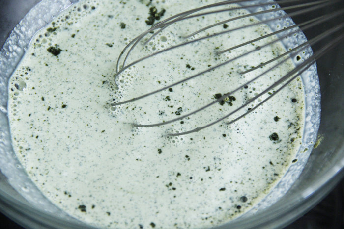 Detailed Steps for Making Two-Tone Matcha Pudding