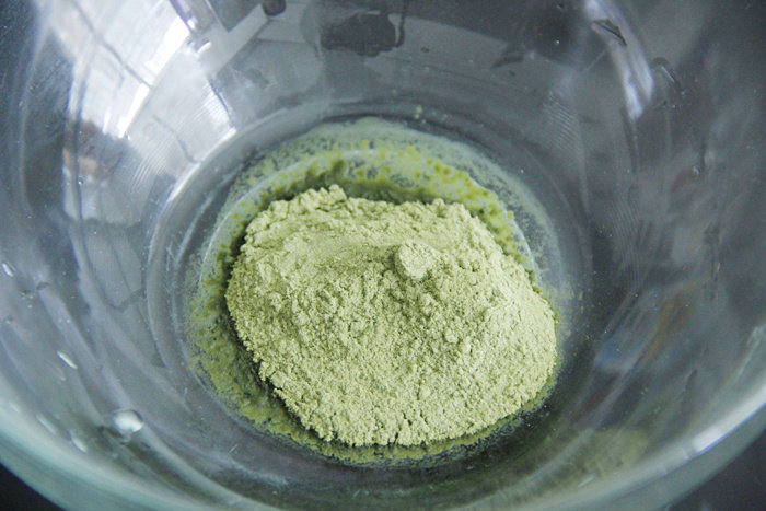 Detailed Steps for Making Two-Tone Matcha Pudding