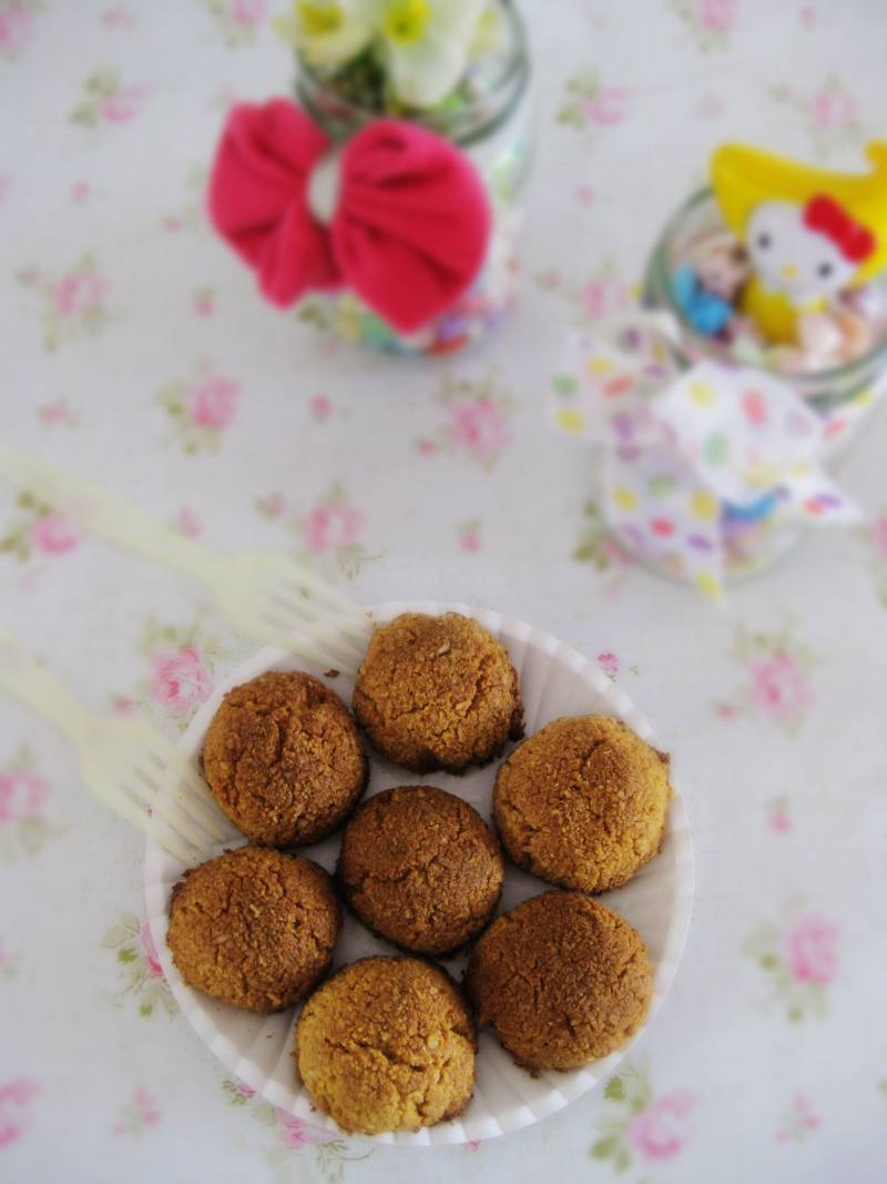 Coconut Butter Balls