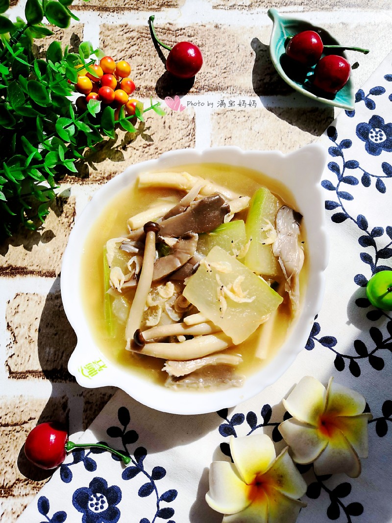 Winter Melon Mushroom Shrimp Soup