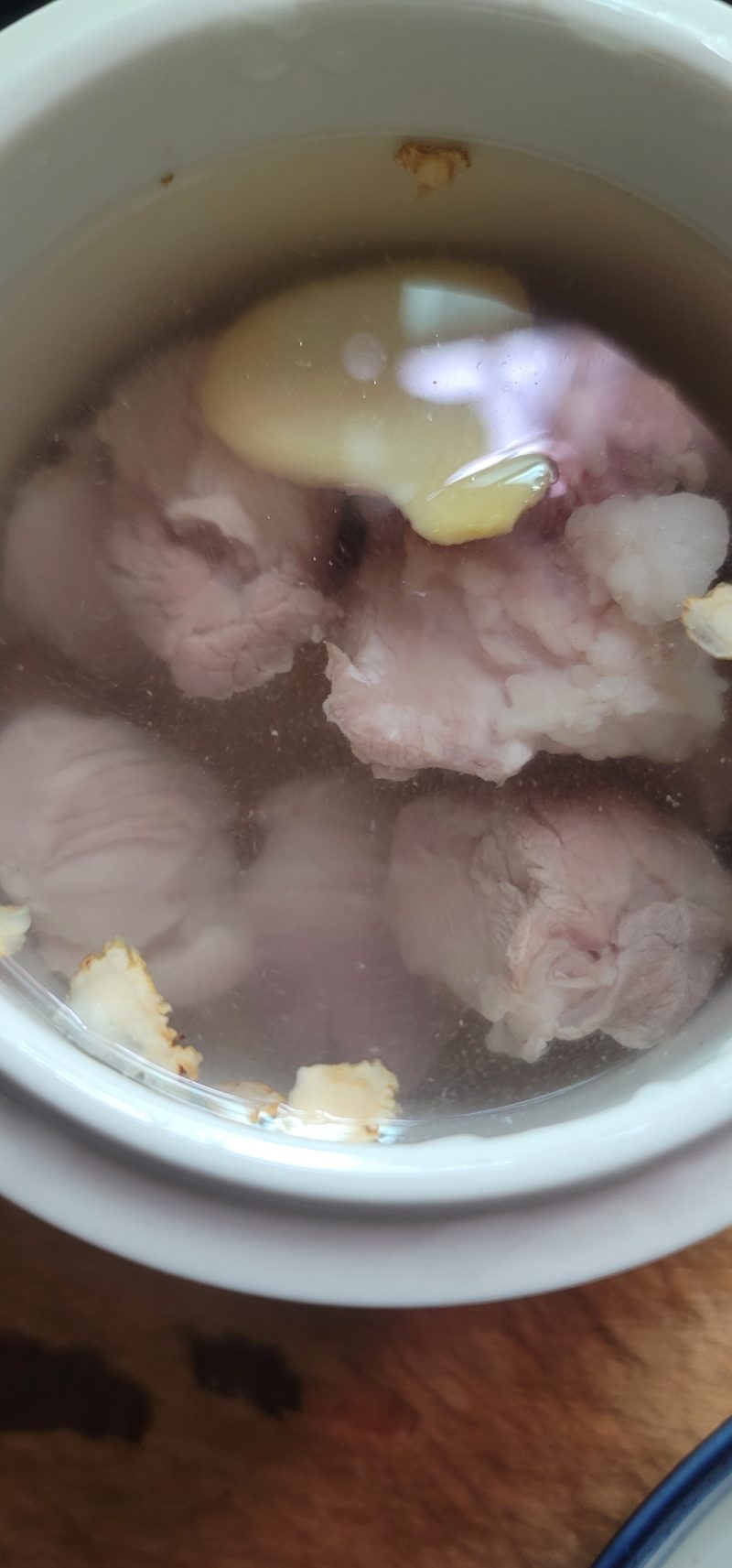 Steps for Cooking Codony and Lean Meat Soup