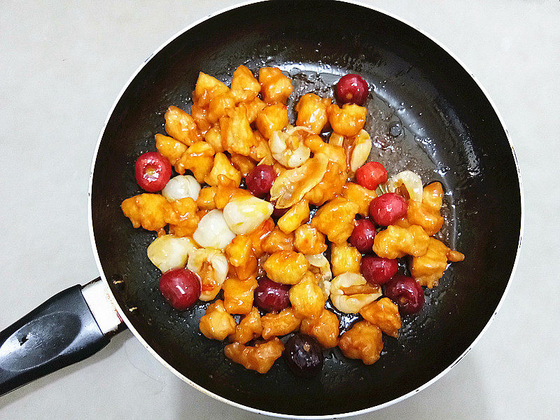 Steps for Making Fruity Chicken Nuggets