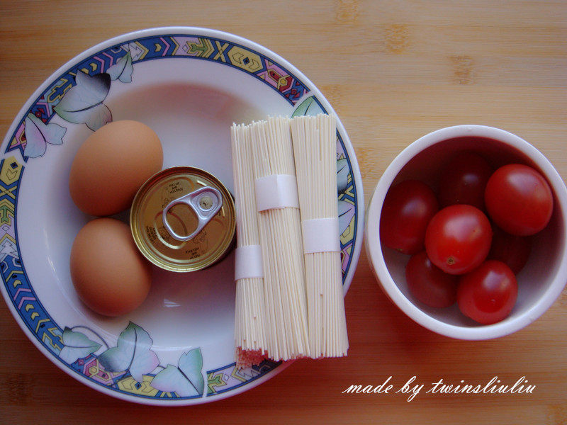 Step-by-step Cooking of Tomato and Egg Dragon Whisker Noodle Soup