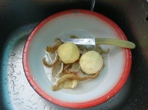 Detailed Steps for Sour Pickled Cabbage Fried Potatoes