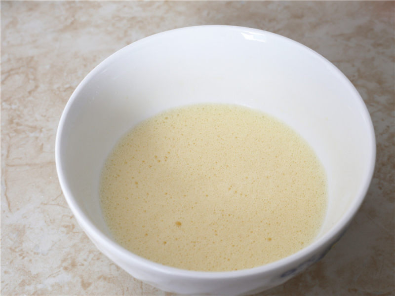 Detailed Steps for Cooking Low-sugar and Low-oil Steamed Corn Cake