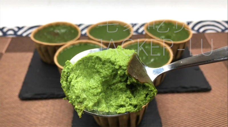 Matcha Milk Pudding, Easy to Make, Sweet and Not Greasy, with a Q-Bomb Soft and Tender Texture.
