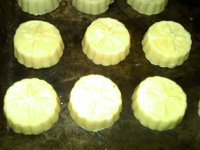 Steps for Making Traditional Coconut Mooncake