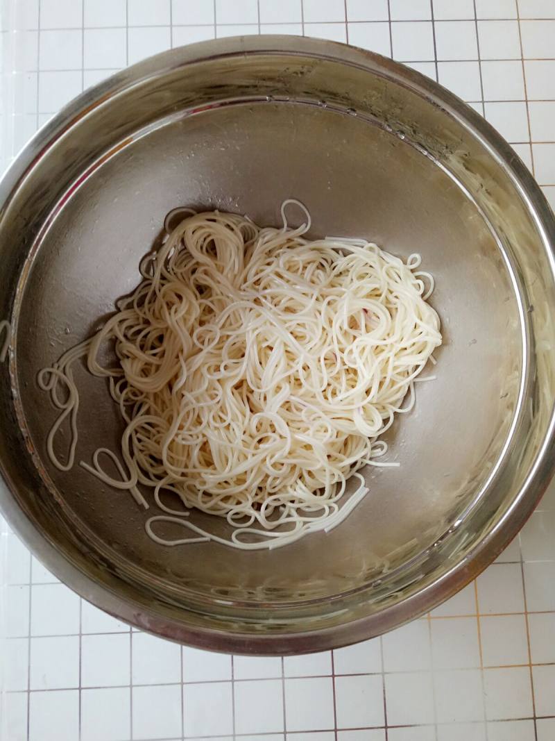 Steps to Make Purple Sweet Potato Noodle Pizza