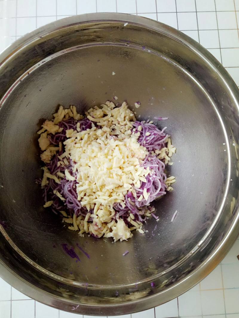 Steps to Make Purple Sweet Potato Noodle Pizza