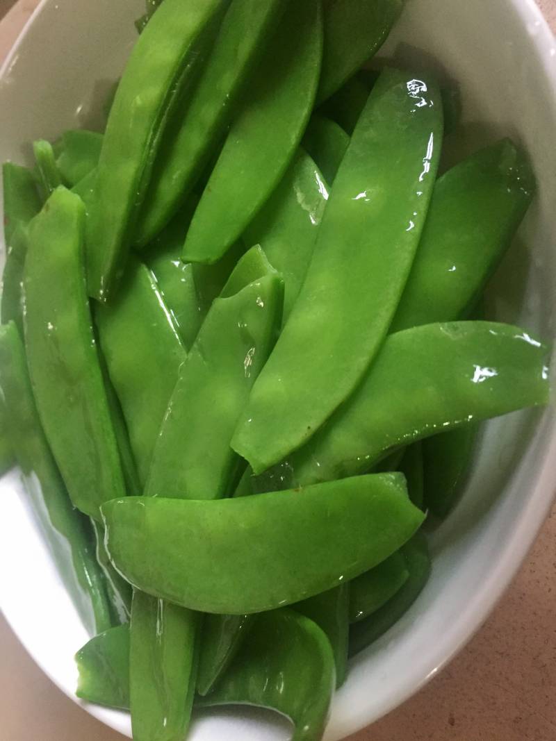 Steps for Stir-Fried Pork with Green Beans