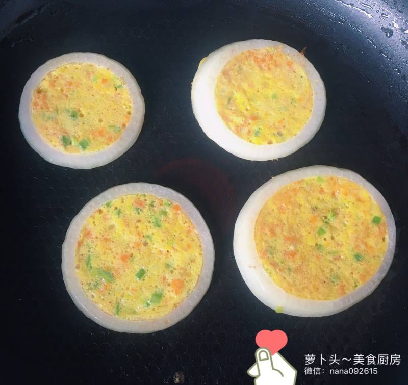 Steps for Making Onion Egg Vegetable Pancake