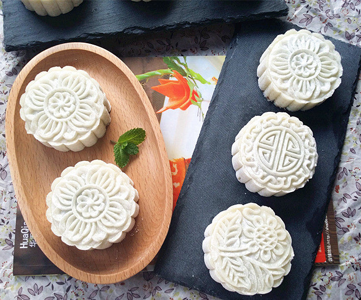 Snow Skin Mooncake