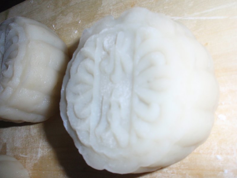 Steps to Make Snow Skin Mooncake