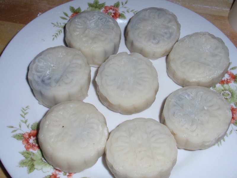 Steps to Make Snow Skin Mooncake