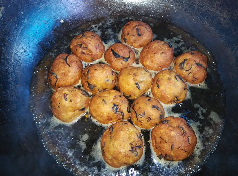 Braised Meatballs Cooking Steps