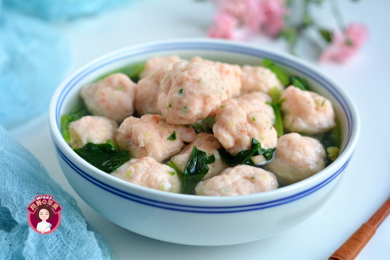 Shrimp Ball Spinach Soup