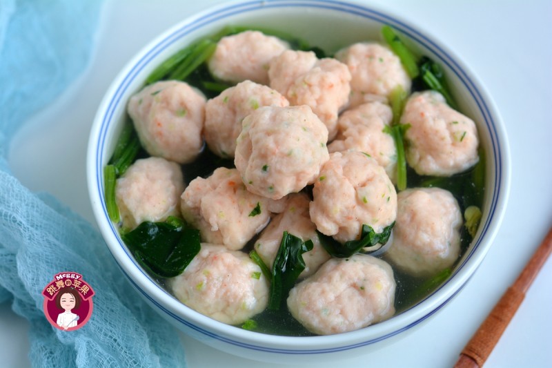 Shrimp Ball Spinach Soup