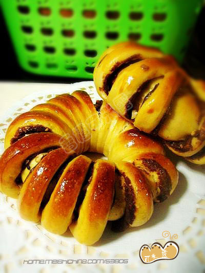 Red Bean Peanut Bread Ring (Cold Fermentation Method with Pre-ferment) - Sweet Bread Series