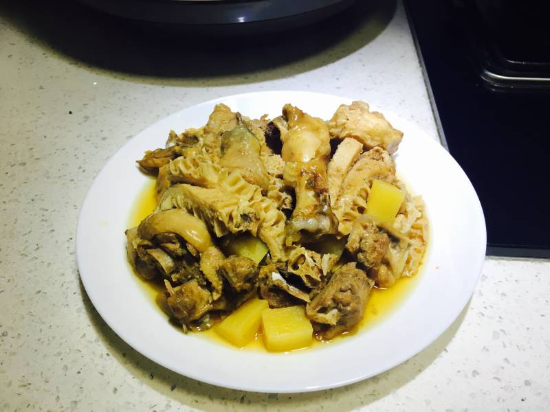 Miss An's Creative Cuisine - Garlic-flavored Beef Tripe Chicken