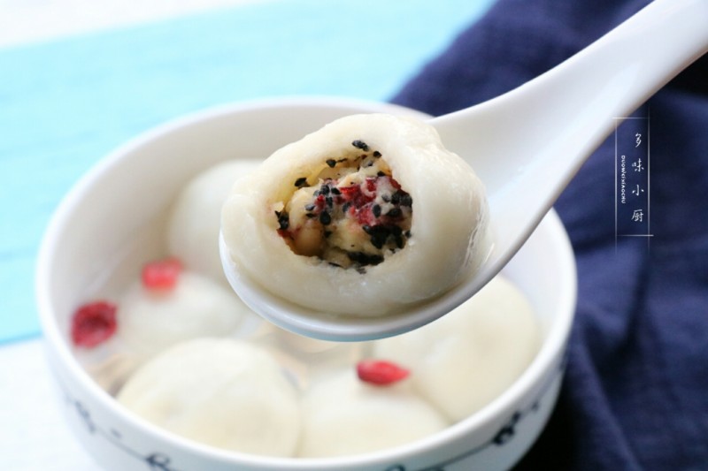 Homemade Glutinous Rice Balls (Cheese Cranberry Version)