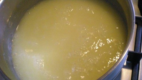 Step-by-Step Instructions for Cornmeal Pudding with Milk Jelly