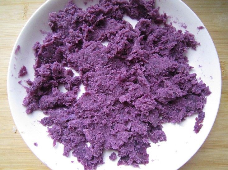 Steps to Make Purple Sweet Potato Mousse