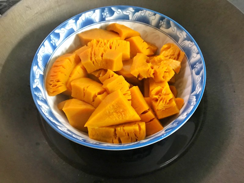 Steps for Making Pumpkin Mousse Bear