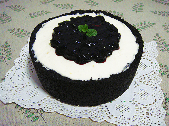 Oreo Blueberry Lemon Cheesecake