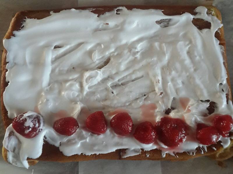 Steps to Make Strawberry Cake Roll