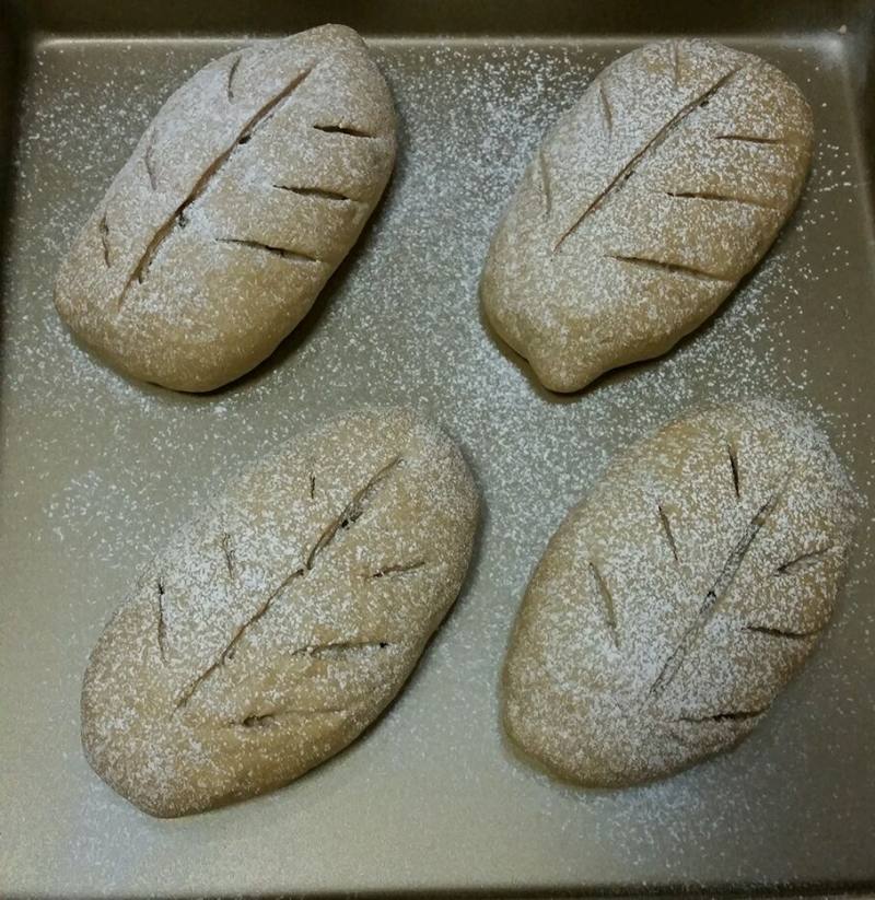 Red Sugar Nut Soft European Bread Making Steps