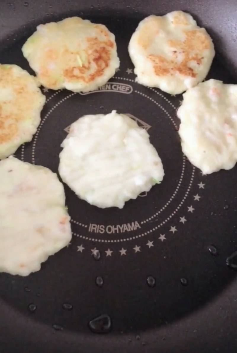 Zucchini Rice Flour Soft Pancake Making Steps