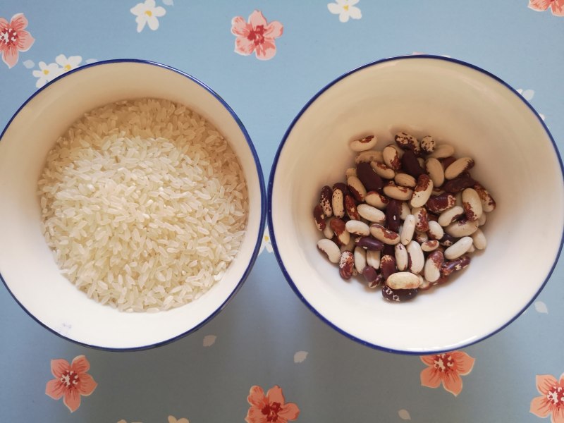 Steps to Cook Bean-Flavored Rice