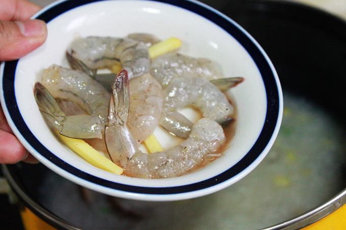 Steps for Cooking Countryside Fresh Shrimp Porridge