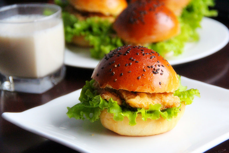 Salmon Burger