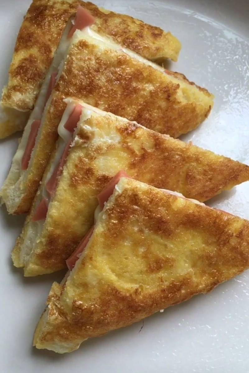 Pan-Fried Ham and Cheese Toast