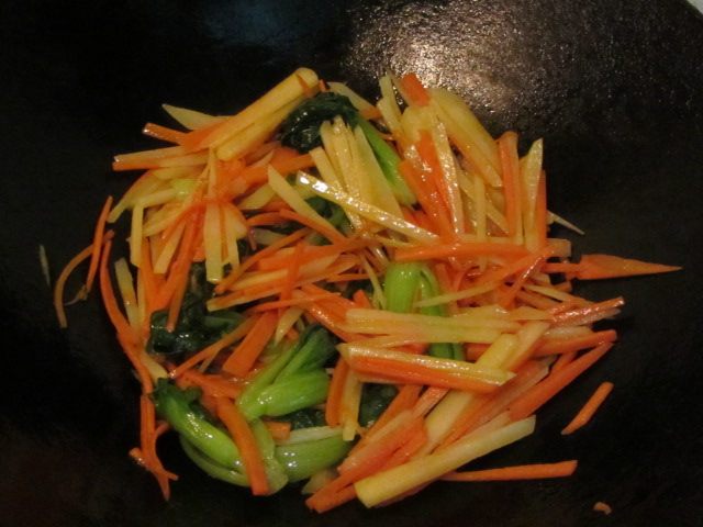 Steps for Making Stir-Fried Rice Cake