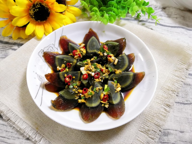 Soy Sauce and Vinegar Dressed Century Egg