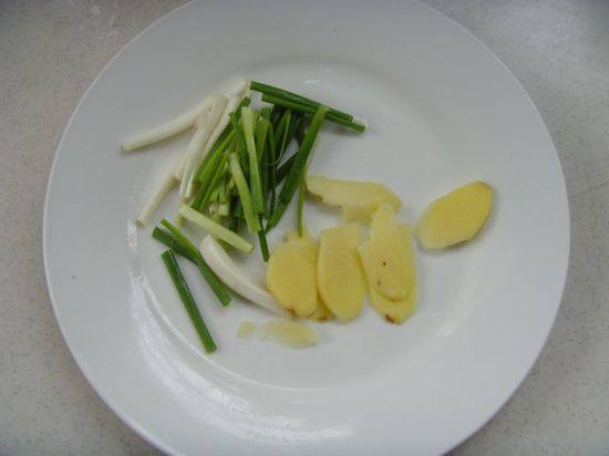 Tender and Smooth - Scallion and Ginger Clams Steps