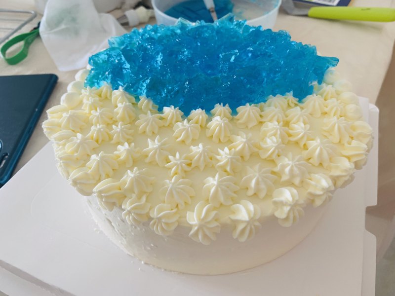 Step-by-Step Instructions for Making Elsa Frozen Birthday Cake