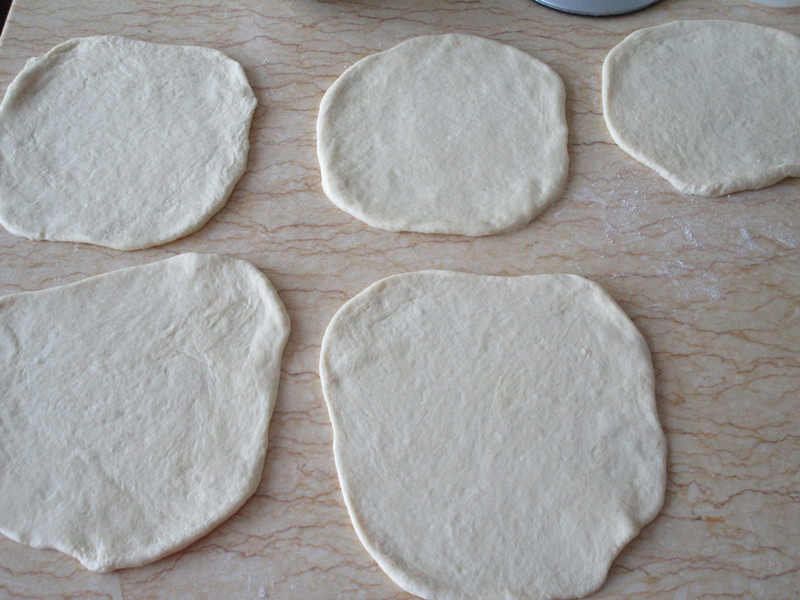 Steps for Making Hand-Torn Bread