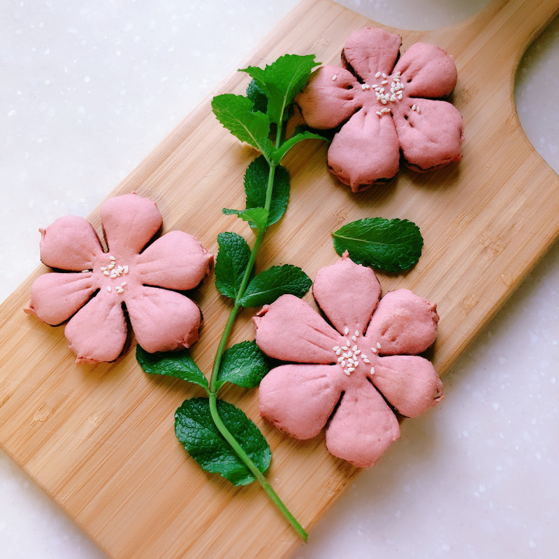 Sakura Pastry