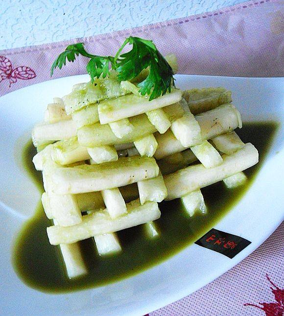 Matcha Radish Salad