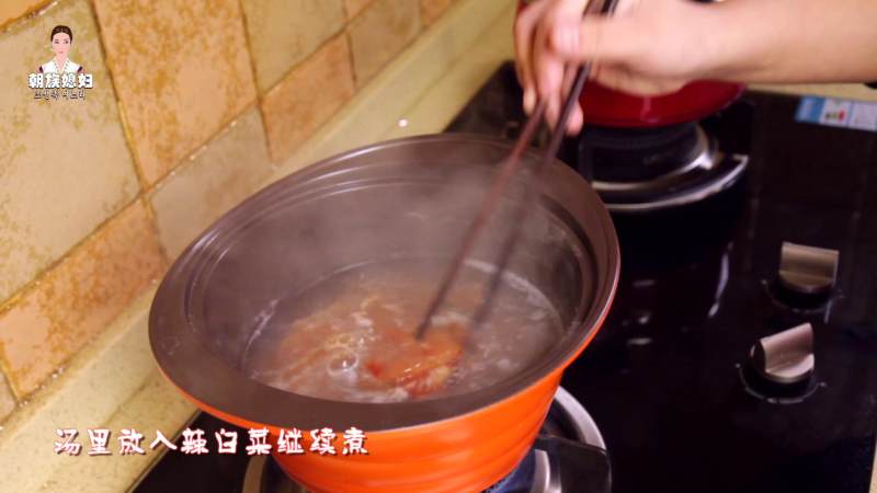 Steps for Making Spicy Cabbage Noodle Soup