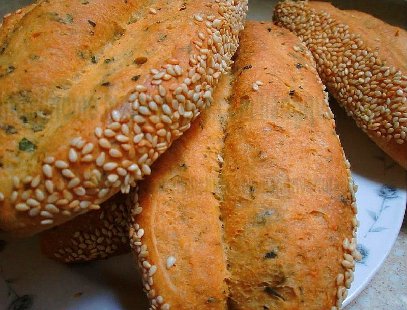 Vegan Soy Milk Tomato Sesame Bread